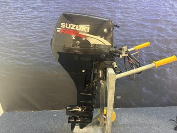Suzuki 9.9 pk | Nieuwstaat | Elektrische start, Watersport en Boten, 5 tot 10 pk, Viertaktmotor, Ophalen of Verzenden, Zo goed als nieuw
