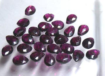 Partij rhodolietgarnetten 100% natuurlijk Cabochon- 10.78 g