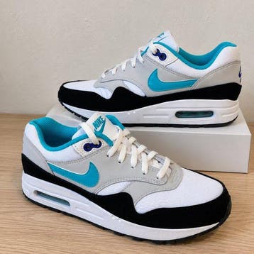 Nike - Air Max One Jade P37,5 - Sneakers - Maat: EU 37.5 -, Nieuw
