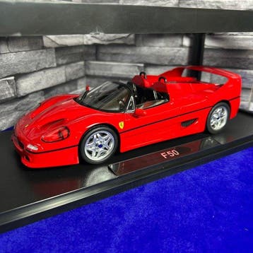 KK Scale 1:18 - Modelauto - KK Scale 1:18 Ferrari F50 Rosso, Nieuw