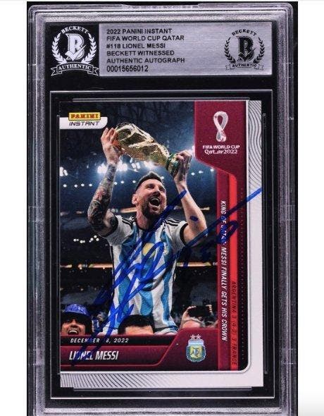 Argentina - Panini Instant #118 Hand Signed Authentic Auto -, Verzamelen, Overige Verzamelen