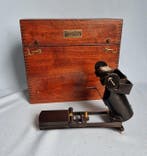 nautische alidade / optisch peilinstrument in originele kist