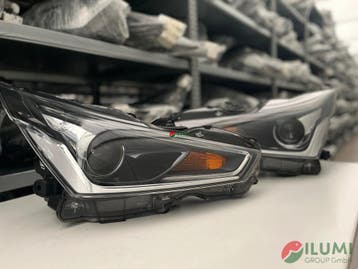 TOYOTA AYGO LIFT KOPLAMP L+R  81170-0H210, Verzenden, Gebruikt, Toyota