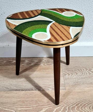 Bijzettafel - Hout - Vintage bloemenplankje
