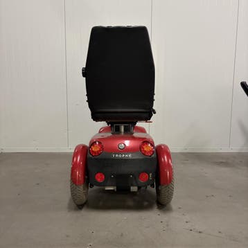 Scootmobiel Trophy 6 | Handicare (Vaste scootmobielen), Diversen, Ophalen of Verzenden, Gebruikt, 36 t/m 45 km, Handicare