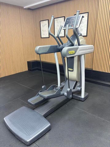 Technogym Excite+ VARIO EXCITE 500, Sport en Fitness, Verzenden, Gebruikt