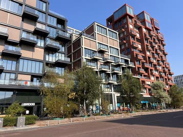 Appartement te huur/Expat Rentals aan Hellingstraat in A...