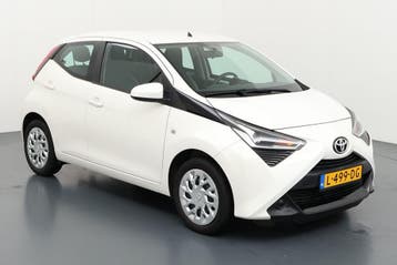 Private Lease - Toyota Aygo - 1.0 VVT-i x-play 5d, Gebruikt, Overige carrosserieën, Met garantie (alle), Handgeschakeld