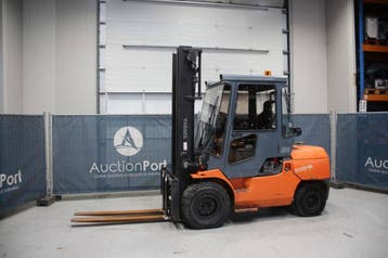 Veiling: Heftruck Toyota 7FDA50 Diesel 5000kg 4.0m 2007, Zakelijke goederen, Machines en Bouw | Heftrucks en Intern transport