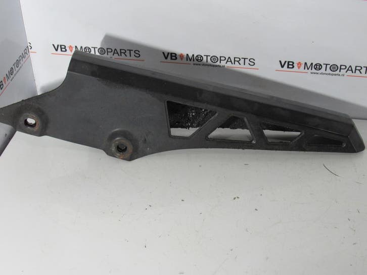 Suzuki GSX 600 F Spatbord ketting achterbrug, Motoren, Onderdelen | Suzuki, Ophalen of Verzenden