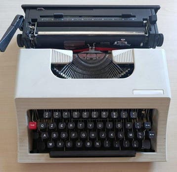 Antares Compact 22 - Typemachine - 1970-1980