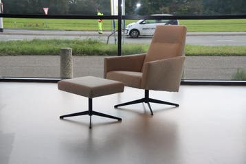 Havee Cloak Design draai fauteuil Pearl met hocker in stof, Ophalen of Verzenden, Nieuw, Stof, Design