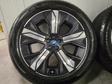 BMW iX 21 inch velgen winterbanden 1011 DEMO 7.5mm UNIEK, Auto-onderdelen, Banden en Velgen, 255 mm, Banden en Velgen, Nieuw, Personenwagen