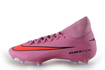 Nike Voetbalschoenen in maat 39 Roze, Overige kleuren, Verzenden, Nike, Zo goed als nieuw