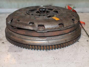 Dubbele massa vliegwiel Toyota Avensis O88385, Ophalen of Verzenden, Nieuw