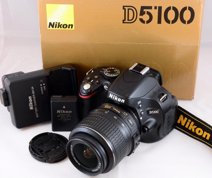 Nikon D5100 met 18-55mm VR kitlens in ZEER MOOIE STAAT, Audio, Tv en Foto, Fotocamera's Digitaal, Minder dan 4 keer, Gebruikt