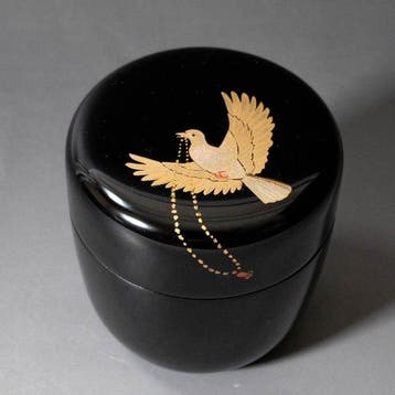 Yamanaka Lakwerk Natsume Theekist met Juzu-bato Maki-e door