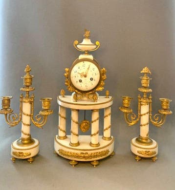 Klok en garnituur set (3) - Benoît Félix Richond (1795-1873)