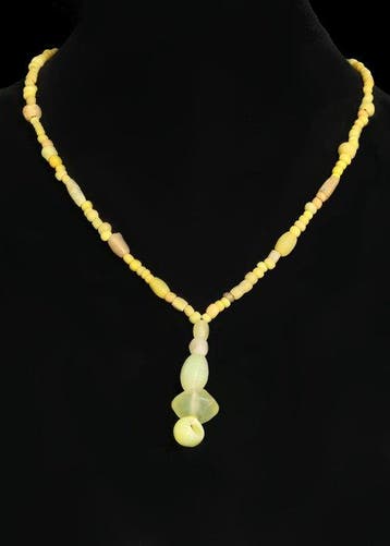 Oud-Romeins Geel Glas Kralenketting (Zonder minimumprijs), Antiek en Kunst