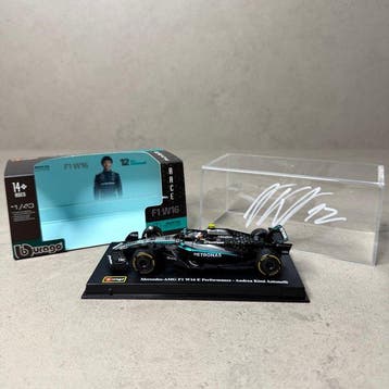 Mercedes - F1W16 Hand Signed Model - Andrea Kimi Antonelli -, Nieuw