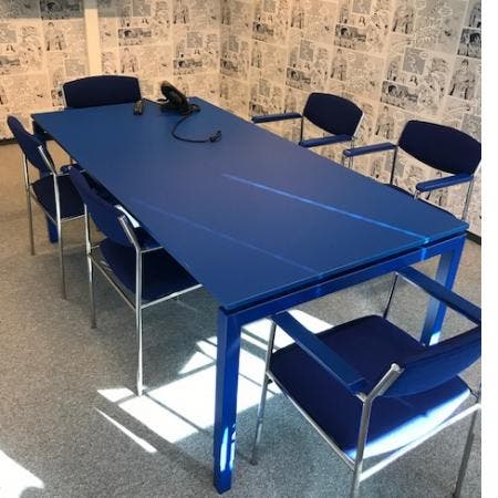 (MDK-105123) Kwadrant blauwe vergadertafel, nieuw, Huis en Inrichting, Bureaus, Nieuw, Ophalen of Verzenden