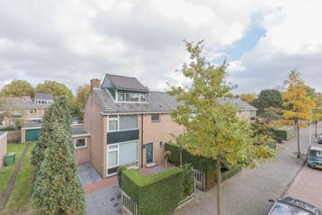 Te huur: Huis Bernard Zweerslaan in Heemstede, Heemstede, Noord-Holland