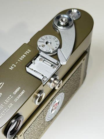 Leica M3 Meetzoeker camera