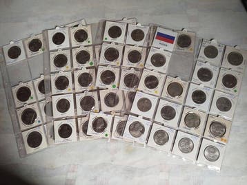 Rusland, Sovjet-Unie (USSR) Set of 60+ coins: 1, 3, 5