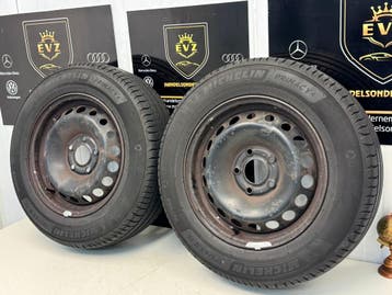 Renault Megane III banden met velgen 195/65R15 bj.2010, Auto-onderdelen, Banden en Velgen, Gebruikt, 15 inch, Banden en Velgen