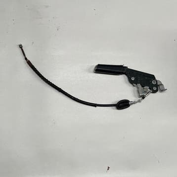 Maserati Quattroporte 5 handbrake 210922, Auto diversen, Ophalen of Verzenden, Gebruikt