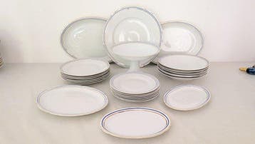 Victoria - Carlsbad - Eetservies voor 6 (25) - Porselein -