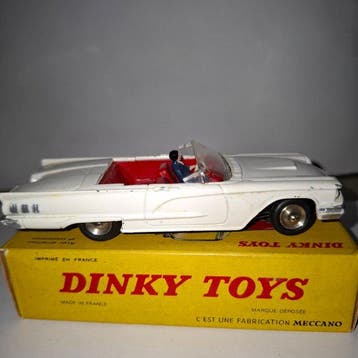 Dinky Toys 1:43 - Model cabriolet - Ford Thunderbird, Nieuw