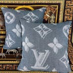 Louis Vuitton - Nieuwe set van twee - Kussen