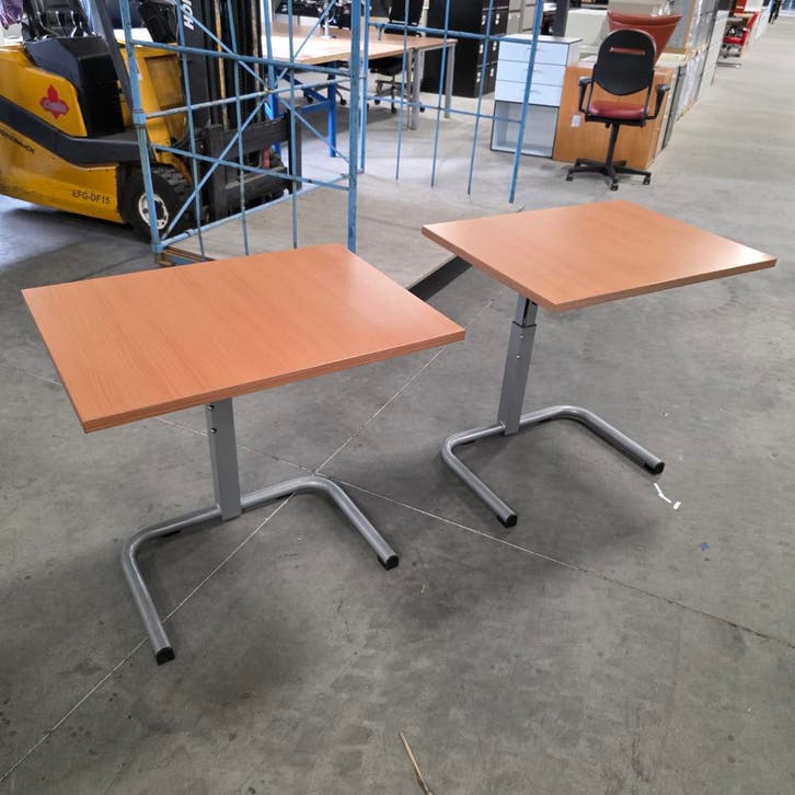 Klein bureau / schooltafel - 80x60 cm - in hoogte verstelbaa, Huis en Inrichting, Bureaus, Ophalen of Verzenden