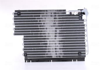 Airco condensor o.a: Volvo, 940 I, 940 I Estate - 940 II, Ophalen of Verzenden, Nieuw, Volvo