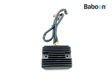 Spanningsregelaar Piaggio | Vespa GTS 250 2005-2013 (GTS250, Verzenden, Gebruikt
