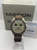 Omega x Swatch - MoonSwatch - Mission to Saturn - Zonder, Sieraden, Tassen en Uiterlijk, Nieuw