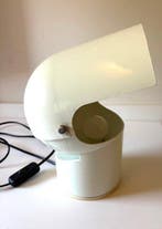 Artemide - Gae Aulenti - Tafellamp - Pileino - Staal,, Antiek en Kunst