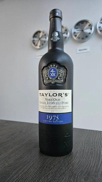 1975 Taylors, Very Old Single Harvest - Colheita Port,, Nieuw