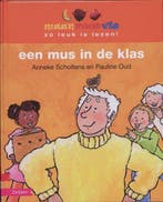 Boek Maan roos vis - Een mus in de klas 9789048703852, Verzenden, Zo goed als nieuw