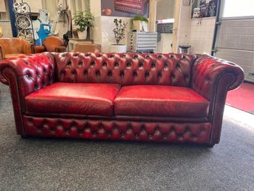 Chesterfield Maarssen Oxblood Leren Chesterfield 3 zits-Bank, Huis en Inrichting, Banken | Bankstellen, Ophalen, Gebruikt, Chesterfield