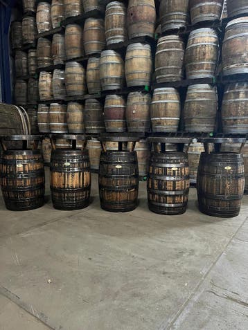 Statafel Tontafel Wijnvat Whiskyvat Mancave tafel + logo, Ophalen of Verzenden, Nieuw