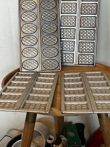 Chocoladepot (6) - Metaal - Zes oude metalen chocolad, Antiek en Kunst