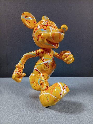 Brother X - Walking Mickey - XL - vivid colors - Gallery