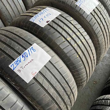 2 x Bridgestone Turanza 235-50-18 Zomerbanden 5mm, 18 inch, Gebruikt, Ophalen of Verzenden, 235 mm