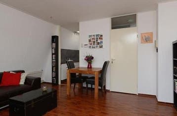 Te Huur Studio Bergweg In Rotterdam, Huizen en Kamers, 20 tot 35 m², Rotterdam