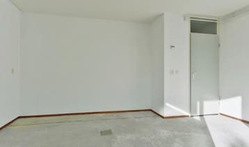 Te Huur Studio Theresiastraat In Den Haag, 20 tot 35 m², Den Haag