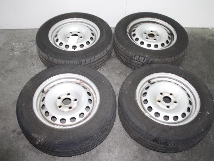 Velgen set Volkswagen Caddy O74130, Auto-onderdelen, Ophanging en Onderstel, Ophalen of Verzenden