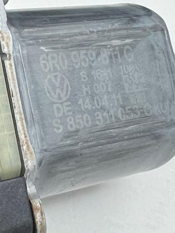 Raammotor links achter VW Polo 6R bj.2012 Artnr.6R0959811G, Gebruikt, Volkswagen