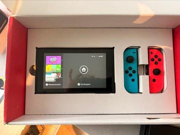 Nintendo - Switch - Nintendo Switch V2 + 128GB SD + Extra,s, Nieuw